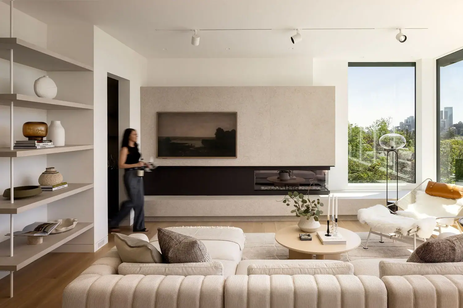 Briar Hill — image 2