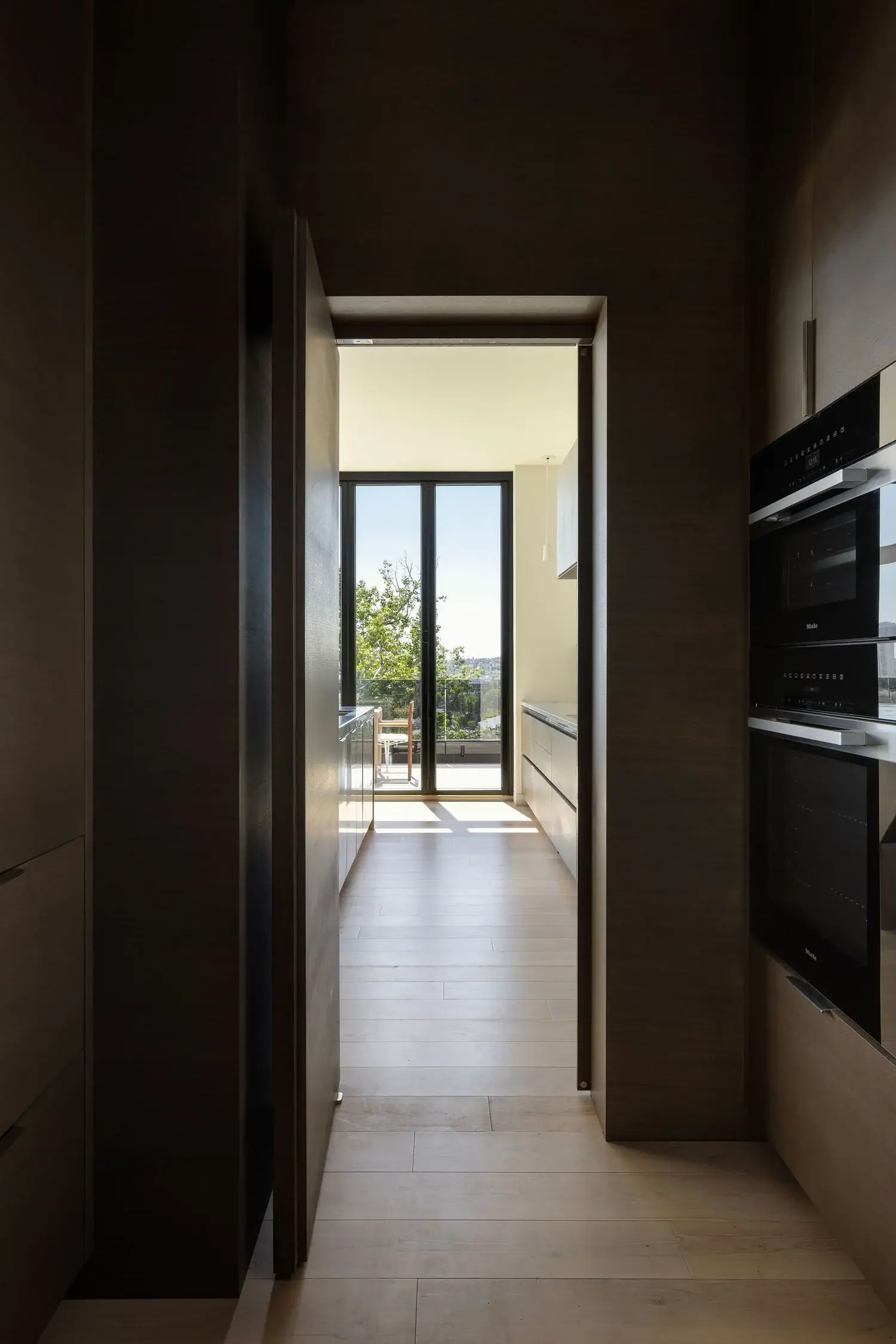 Briar Hill — image 8